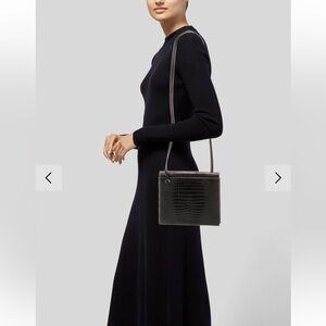 Gu_de Crossbody Bag black bag